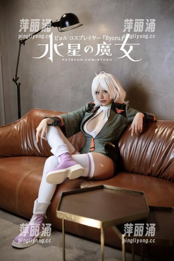 Byoru Byoru蒂法比基尼写真的一阵愣,泳装也可以这么不安分
