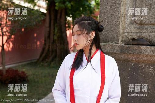 MiiTao蜜桃社-咕噜Sweet MiiTao蜜桃社 - 咕噜Sweet与牛仔裤的无间道:这资源到底几个意思?