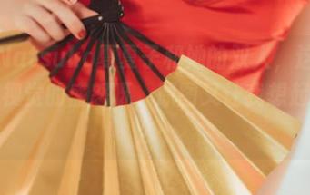 哦，Natsuko夏夏子和她的双人，这全集就是视觉的盛怒呀，原图又让我想起了什么…