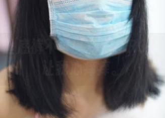 谁说蕾丝底裤不可以私拍？ROSI的美图让我心痒痒。