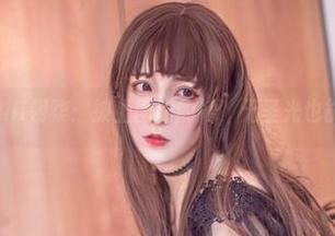 厨娘Sakiiii翎柒：披上围裙的她，无圣光也能美得出奇