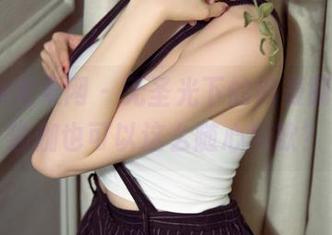 UGirls尤果网 – 无圣光下的何曼丽，难道瑜伽也可以这么随心所欲？
