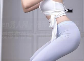 Xiuren秀人网 – 吊带合集大公开，夏雪爱带你体验一把配搭的乐趣！