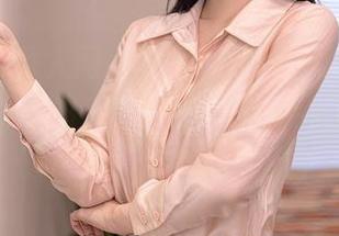 Xiuren秀人网 – 妙可可Cheese的清纯收藏：我居然在这张图片里找到了一种“那么天然”的感觉