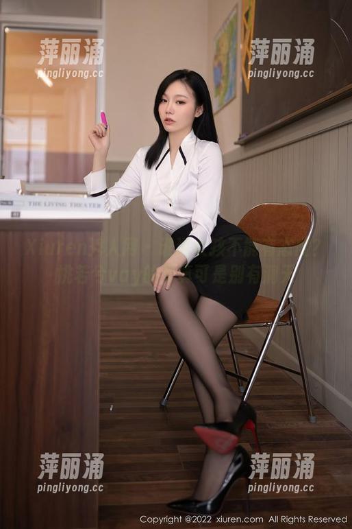 Xiuren秀人网-姚若兮vay Xiuren秀人网 - 谁说女孩不能有态度?姚若兮vay的写真可是别有洞天
