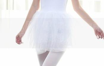 Xiuren秀人网 – 看！木子nana新更新的肉丝写真，真想用力捏一把。