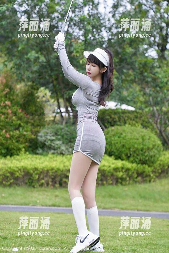 Xiuren秀人网-李雅柔182CM Xiuren秀人网 - 李雅柔182CM短裙大解放,无圣光也怕你,快来领取你的图包!