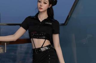 Xiuren秀人网 – 王俪丁呀的纯白写真集：到底白色能透露哪些心事？