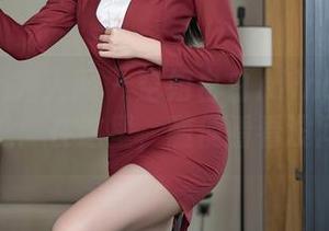 Xiuren秀人网 – 空姐白白Alina的资源去处：在这里，随便看看没问题