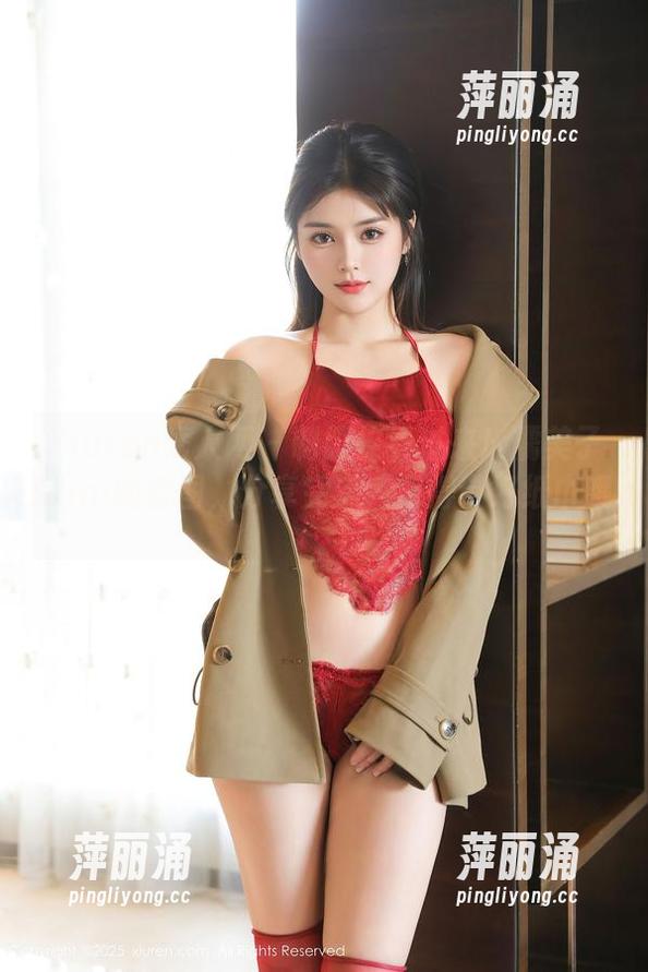 Xiuren秀人网-糯美子Mini Xiuren秀人网 - 制服控看过来!糯美子Mini的套图,分享完毕,记得带好纸巾哦。
