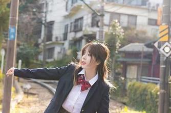 YouMi尤蜜荟 – 下载娜露selena的教室作品集，学习什么的都放一边，先欣赏美吧！