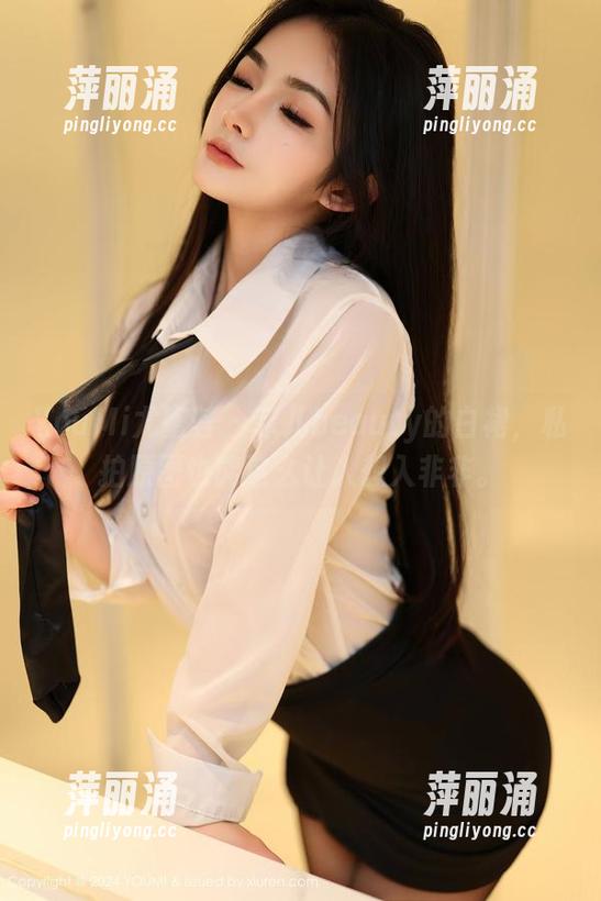 YouMi尤蜜荟-菲儿beauty YouMi尤蜜荟 - 菲儿beauty的白裙,私拍原图也能这么让人想入非非。