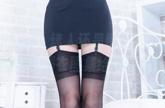 beautyleg – 迷人还是懒惰？Lorraine用她的睡衣图集给你答案！