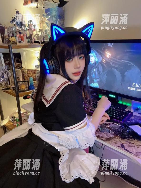 九言从不咕咕 水手服来了,九言从不咕咕套图,我想问问是不是想当个舰长?