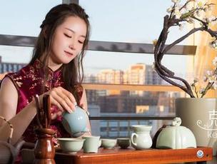 克拉女神 – 学姐说，YOYO的写真比你的数学书还要吸引