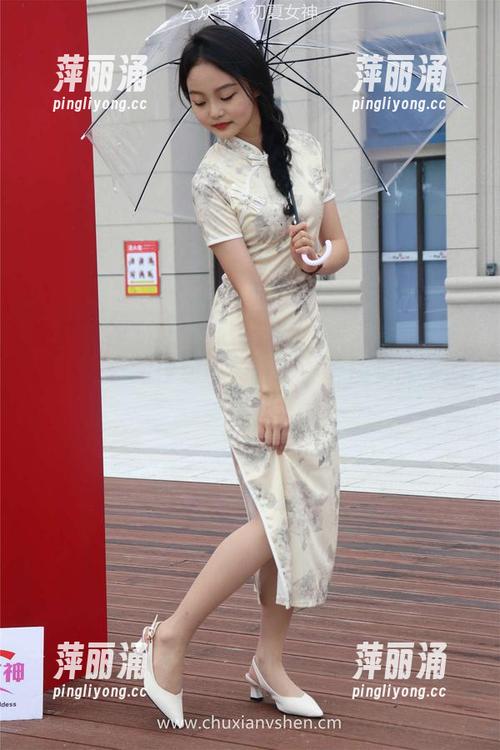 初夏女神-安妮 初夏女神 - 让安妮带你免费进入她的旅拍图集——即便你没买机票,心还是能飞的!