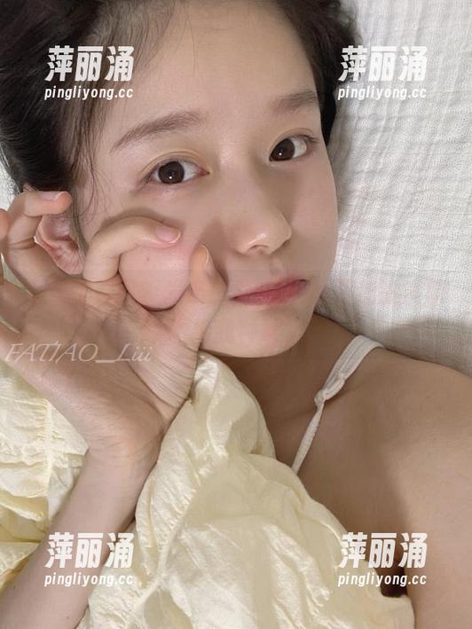 发条少女yoki 潮流的春日?发条少女yoki的不加滤镜原图给我种草。