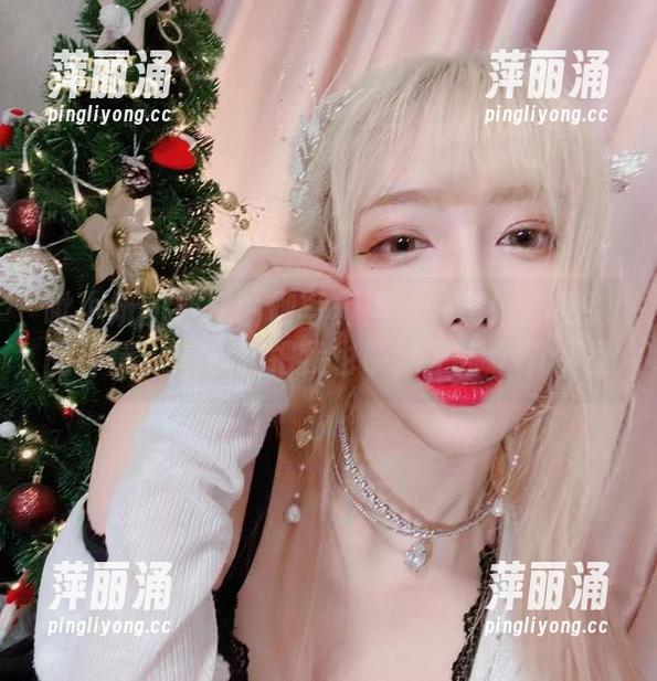 啾小妍 啾小妍的神奇瑜伽写真集——瞧她那松弛的神情,怎么就把我也带到了那个节奏里