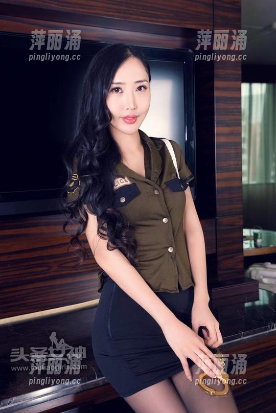 头条女神-李由美 头条女神 - 为什么我对全套李由美奶牛图包那么好奇?