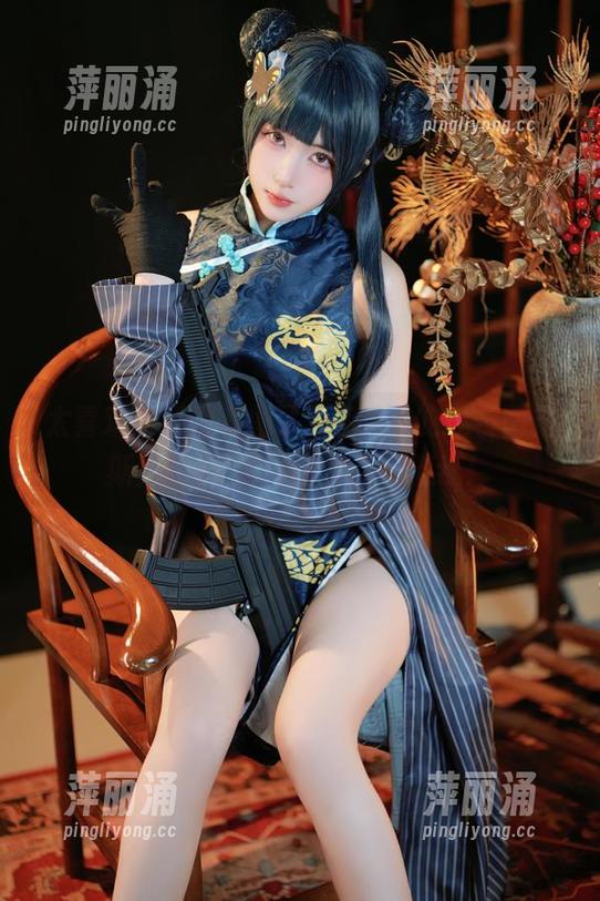 宫本桜 太喜欢这高清套图了,宫本桜的舰长图把斯库拉JK演绎得太让人流连!