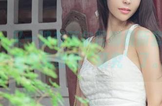 尤果网 – 又一波布莱尔昆娜最新套图：JK，看得我都想‘研究’了。