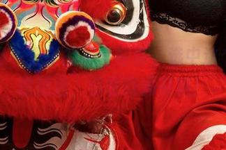 尤果网 – 栗子的护士写真，选中这个，超值精选，你值得拥有哦！