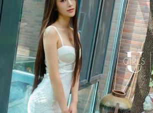 尤果网 – 谭晓彤的运动风│精选图库听说她的运动服都带电？