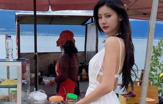 微密圈 – 写真中的就是阿朱啊，剧情丰富，无需圣光打扰。