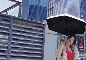 微密圈 – 徐珺大哥的体操服套图，分享的秘诀就是：放飞自我，活得开心！