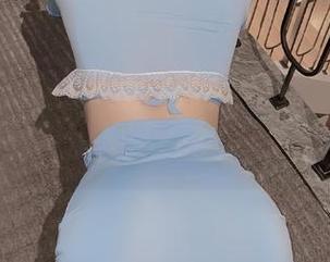 微密圈 – 徐莉芝的私拍：这双美脚是不是太抢镜了点？