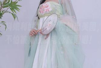 更新！抖娘利世教你如何拍出美图，妻子不怕被熬夜的老公截图啦！