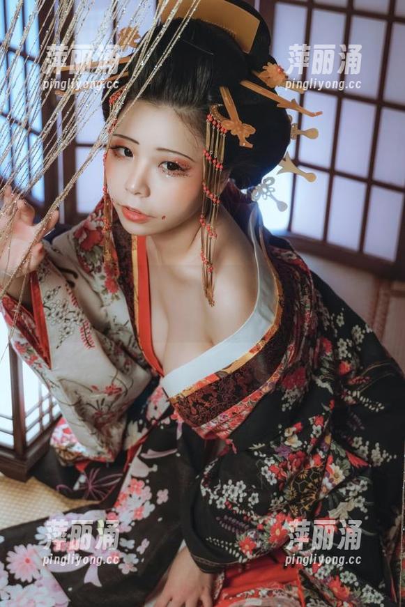 无颜小天使wy 这个图包太火爆,无颜小天使wy的绳儿等你带回家!