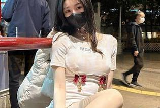 微密圈 – 是小逗逗，我说你的长腿比我的梦想还要长，快来下载免费套图吧！