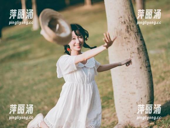木绵绵OwO 最新图库上线,木绵绵OwO教你如何优雅地穿黑丝?