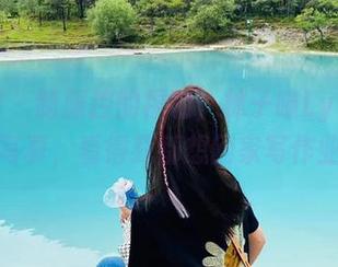 微密圈 – 制服控的福利，林子喵Lynne的精选写真，看得我都想回家写作业了！