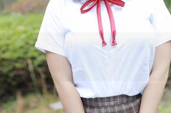 模范学院 – 美七mia教你如何穿体操服：图库里的下载视频免费送！