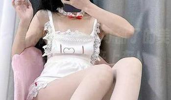微密圈 – 高糊版！汤圆可甜了的美足写真集资源，快来上车！