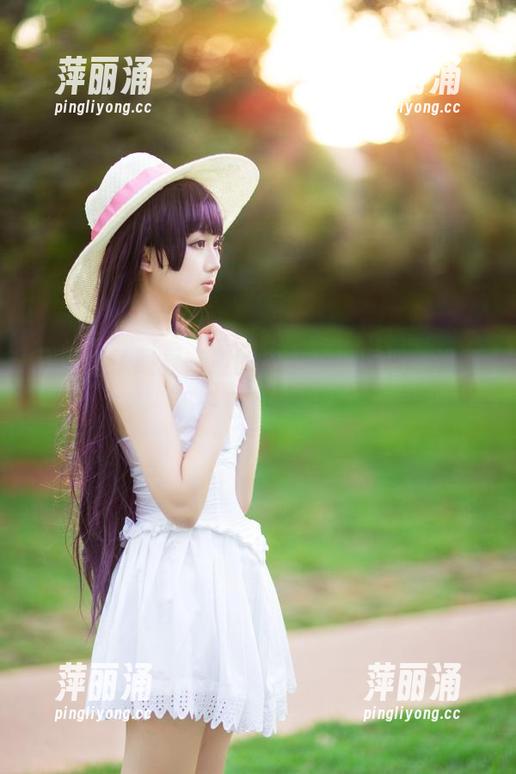 浅野菌子 浅野菌子略显随意的皮衣写真图册,谁能不多看几眼呢?