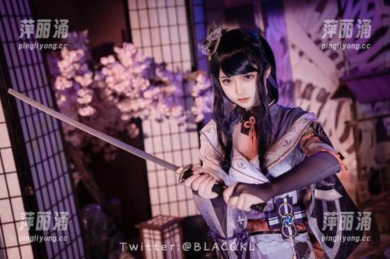 白莉爱吃巧克力 白莉爱吃巧克力的安琪拉,福利与作品并存,简直是脑洞大开的搭配,快来凑个热闹!