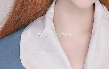 说什么明日方舟，一张神探火狸狸的美图就能颠覆一切，没圣光，谁还在乎？
