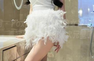 秀人网 – FoxYini孟狐狸的女神写真合集，看完我觉得能打破次元壁了