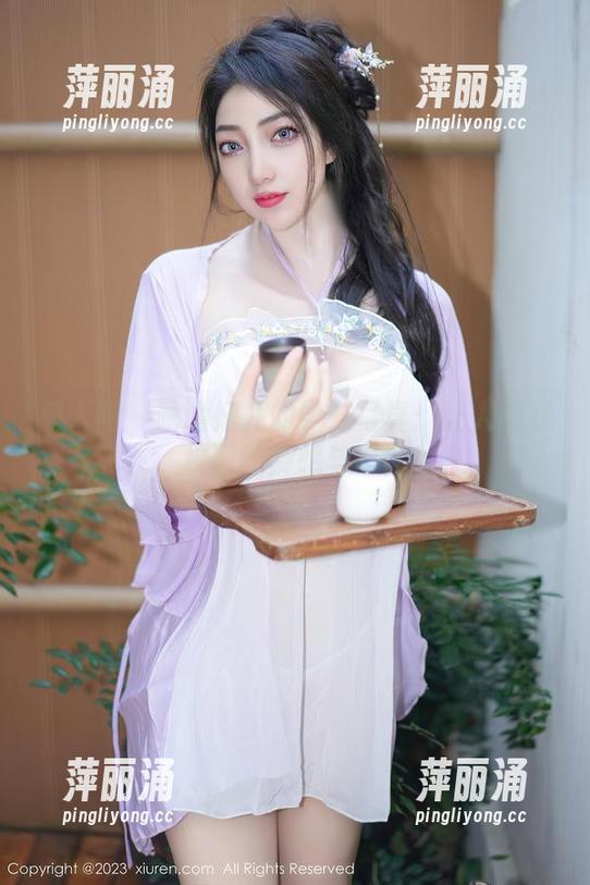 秀人网-噜噜妞儿 秀人网 - 噜噜妞儿的学妹写真:让人想起校园的梦想与懵懂