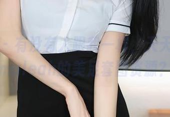 秀人网 – 有没有人跟我一样，天天翻安然maleah的美足套图资源？