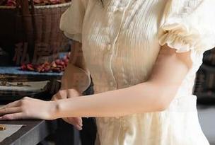 秀人网 – 私房照片的欧阳若依：和服如此惊艳，心里默念再来一套！