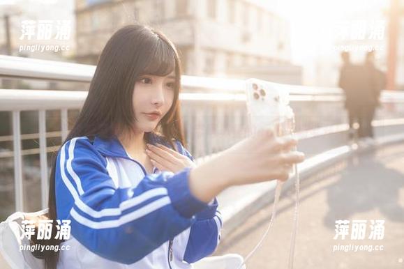 糖果果Candy 无敌糖果果Candy,吊带写真里的cos气场全开!