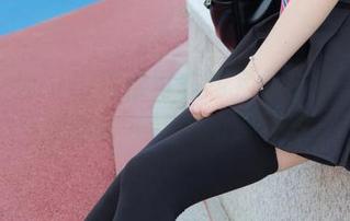 紧急企划 – 樱樱樱可在粉色领域的战斗：一张图片一颗心的追逐战！