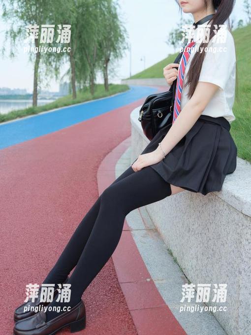 紧急企划-樱樱樱可 紧急企划 - 樱樱樱可在粉色领域的战斗:一张图片一颗心的追逐战!