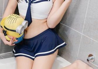 菠萝社 – 在柳侑绮Sevenbaby的肉丝写真中，我仿佛听到了煮面条的声音！