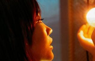 蜜桃社 – 玛丽Mary给我们呈现的最新美图，JK风的那份微妙，真让人想多停留一下。