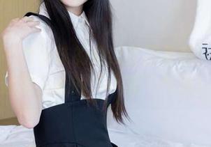 袜啵啵 – 向小沫的豹纹套图致敬，分享这迷惑人心的“小猫”气息！